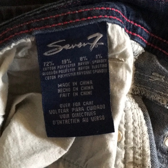 Seven7 Jean Capris - Picture 2 of 16